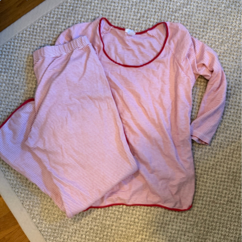 Lake Pajamas size L